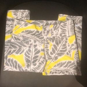 Alo Yoga Capris